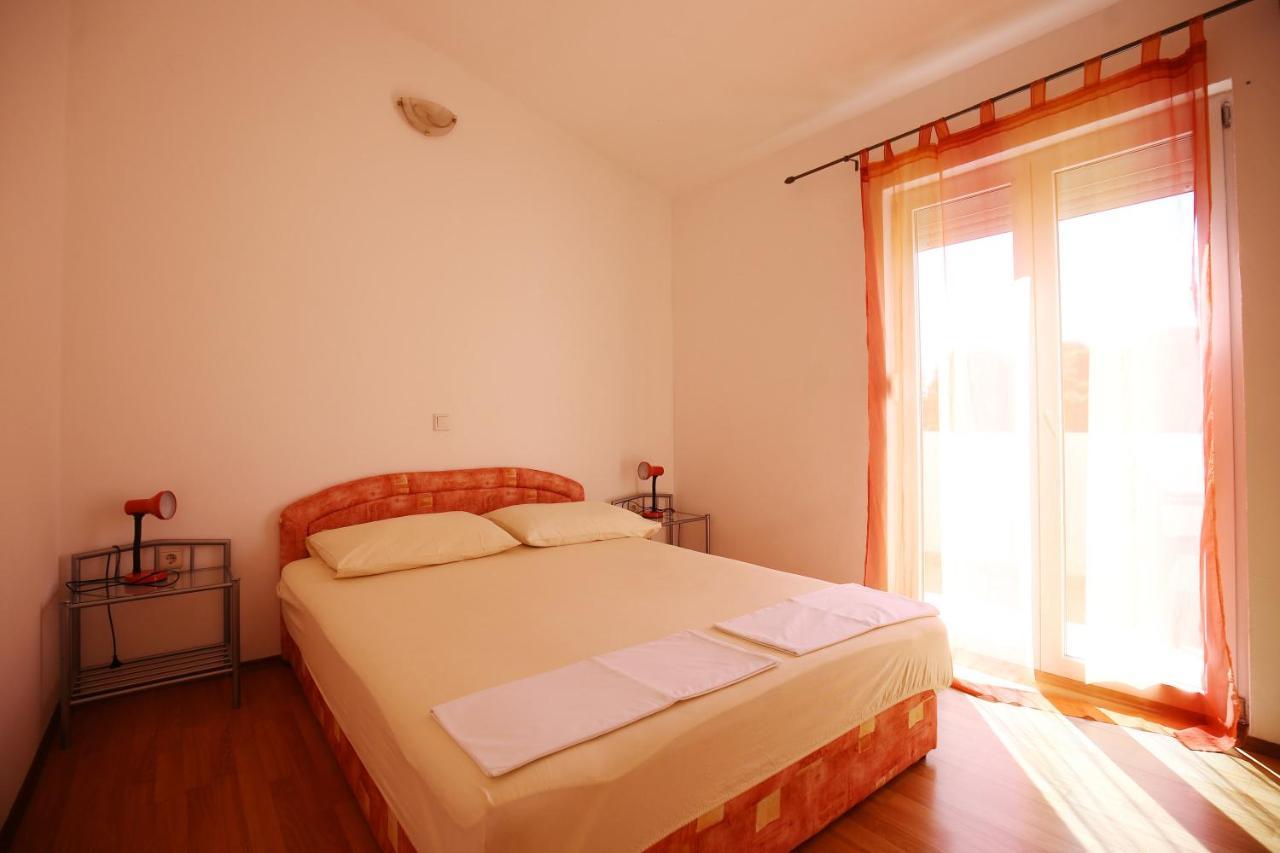 Apartmani Buca Biograd na Moru Kültér fotó