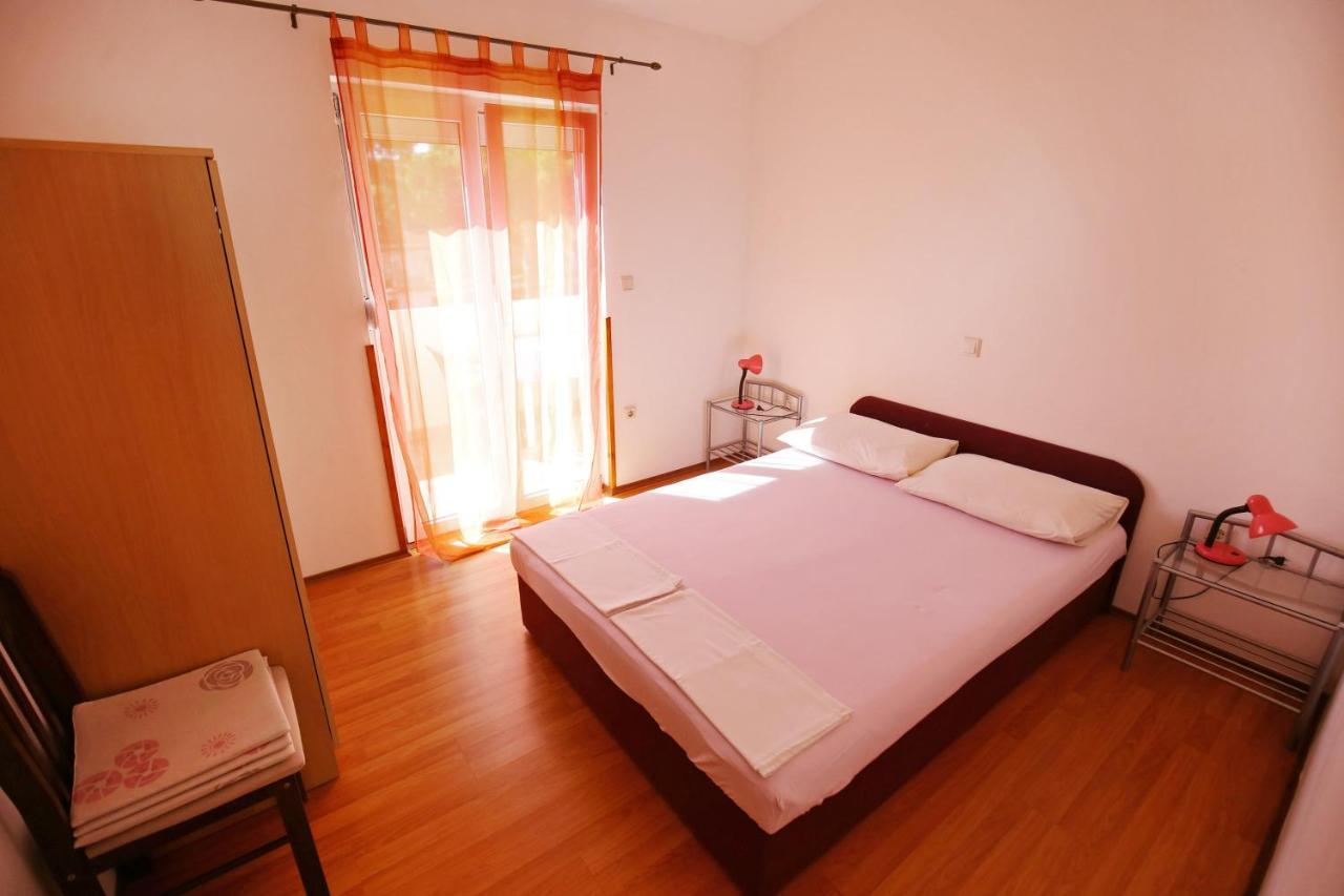 Apartmani Buca Biograd na Moru Kültér fotó